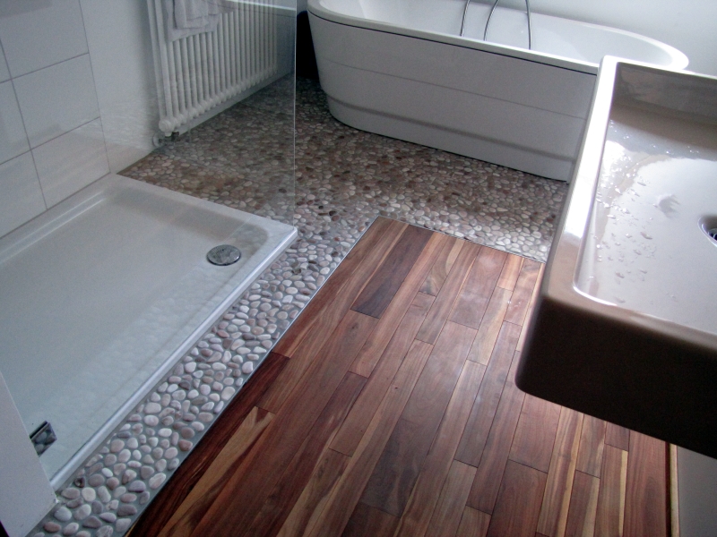 Trume in Holz